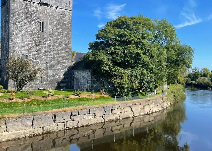 Castle Bed & Breakfast 4*